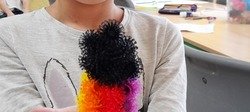SMAJLÍCI - TVOŘÍME Z KULIČEK ZVÍŘÁTKA  A KVĚTINY - LISTOPAD 24-25