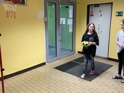 LIŠÁCI - SOUTĚŽÍME - KDO S KOHO - ÚNOR 24-25