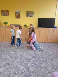 SLUNÍČKA - HRAJEME PANTOMIMU - NAPODOBUJEME ZAMĚSTNÍNÍ - ŘÍJEN 25-26