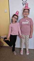 SMAJLÍCI - TVOŘÍME KLOBOUKY - ÚNOR 25-26