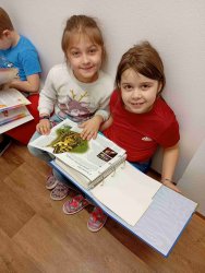 KOČIČÁCI - NÁVŠTĚVA ŠKOLNÍ KNIHOVNY - BŘEZEN 25-26